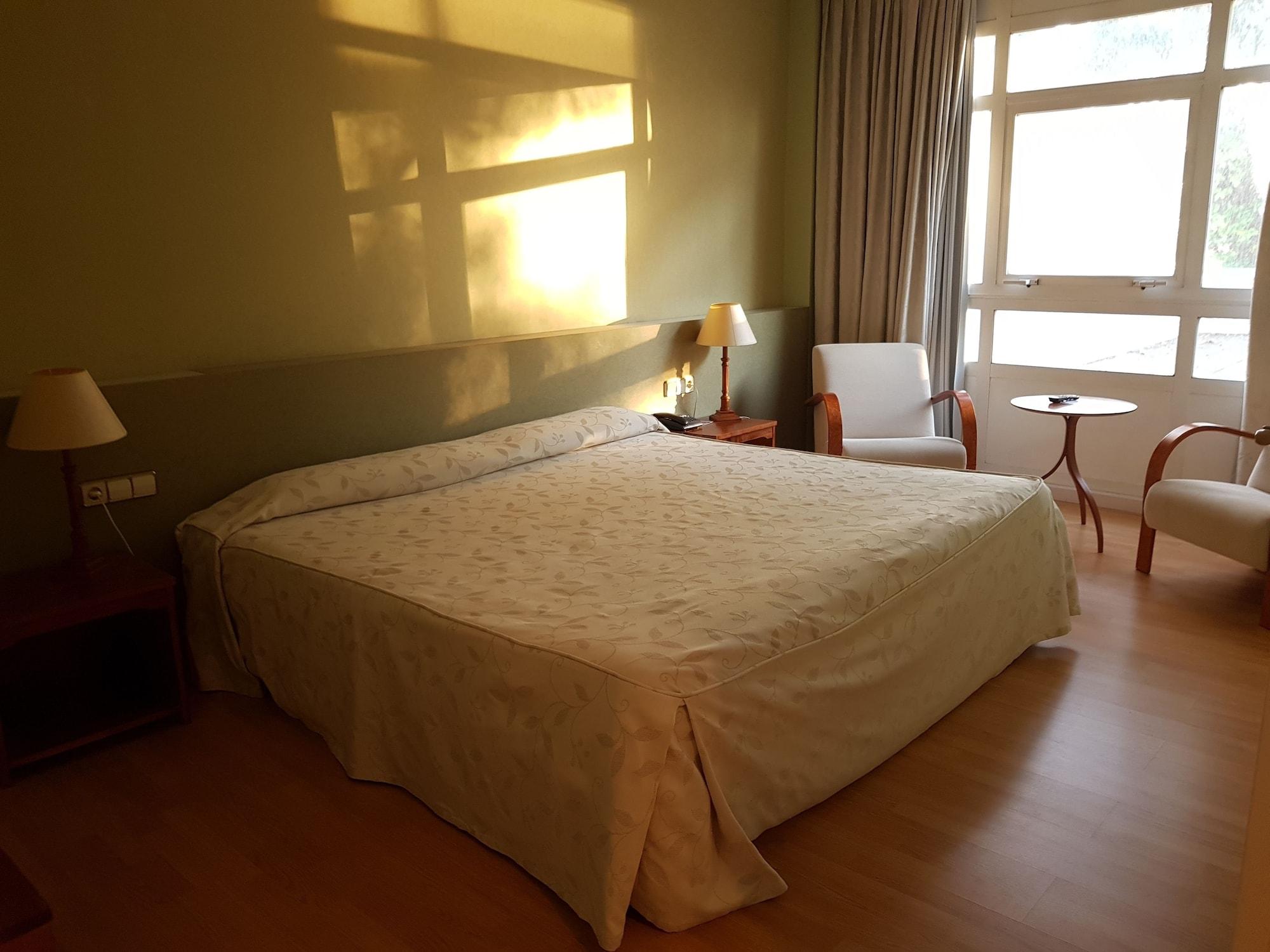 Hotel Faranda Rias Altas, Ascend Hotel Collection 페리요 외부 사진