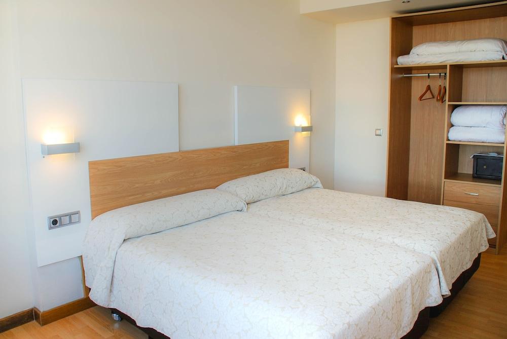Hotel Faranda Rias Altas, Ascend Hotel Collection 페리요 외부 사진